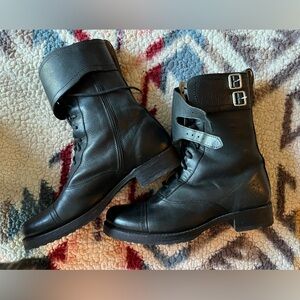 Julie Sheild mid strap Frye boot